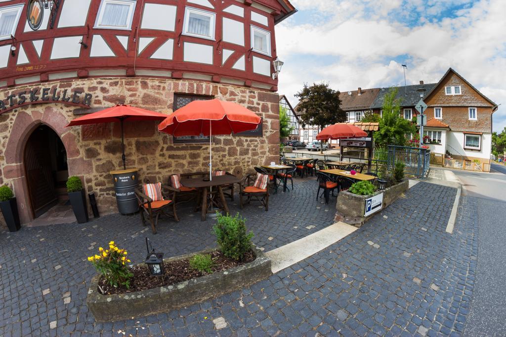Ratskeller Niederurff - Hotel & Restaurant Bad Zwesten Exteriör bild